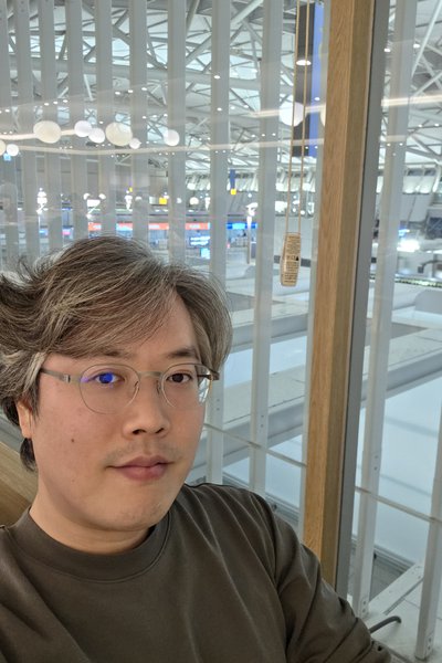 20251019_205257 - Yunbok Lee.jpg