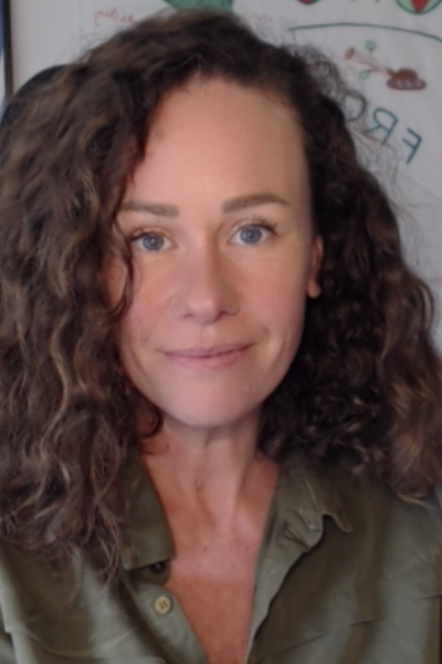 Effeli (1) - Effeli Holst_s.png